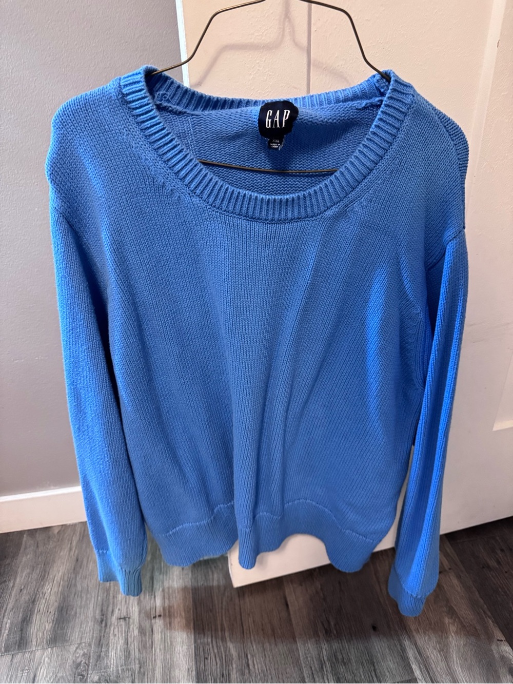GAP Women's Cornflower Blue Crewneck Sweater